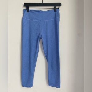 Baby Blue Butter Soft Fabletics Capri Leggings Athletic Pants Size Small